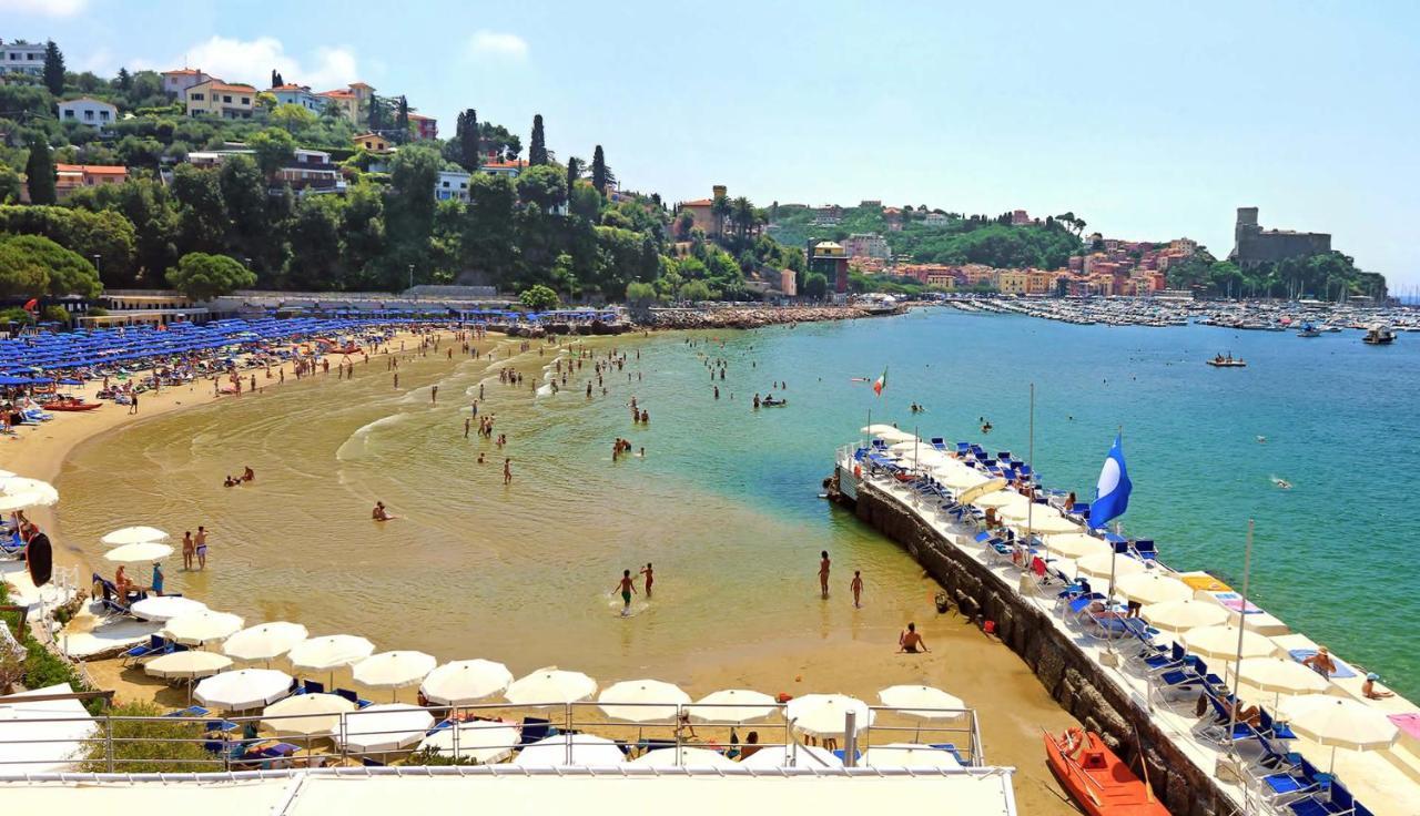 Casa Cargia' Holidays San Terenzo Bagian luar foto