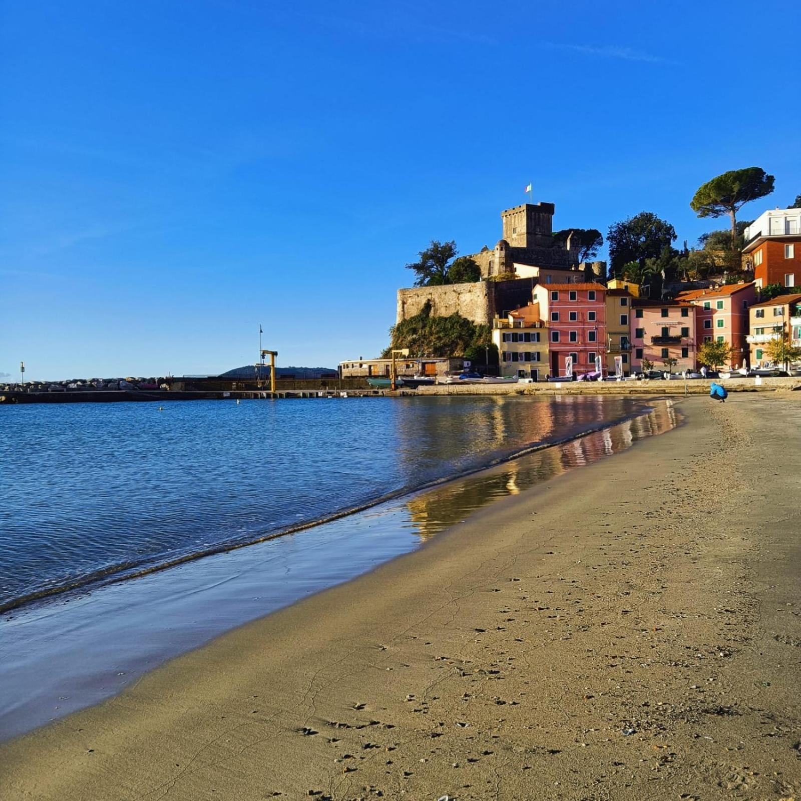Casa Cargia' Holidays San Terenzo Bagian luar foto